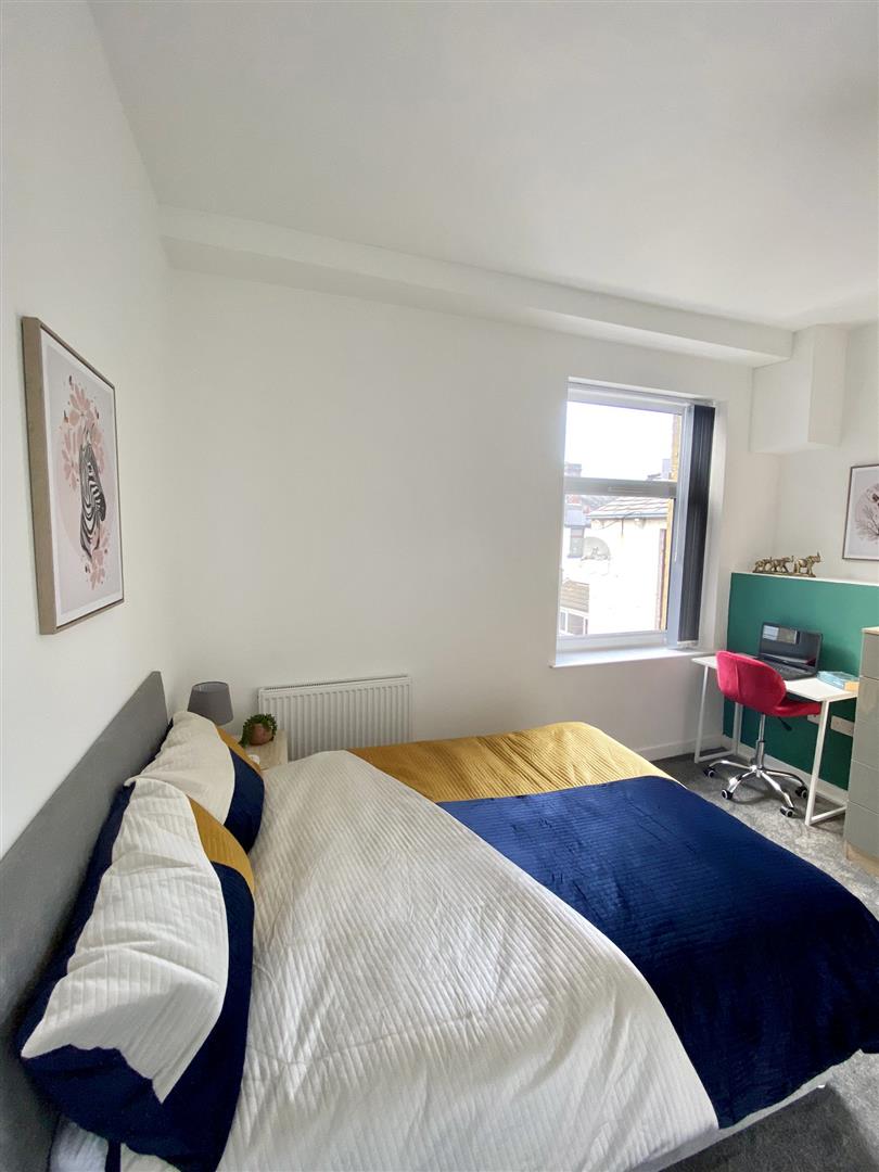 1 bed house share to rent in Fairview Road, Burnley 4