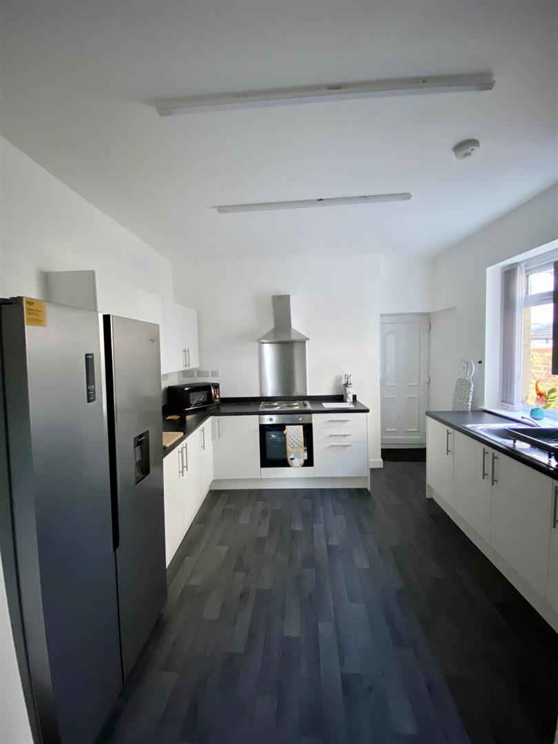 1 bed house share to rent in Fairview Road, Burnley  - Property Image 9