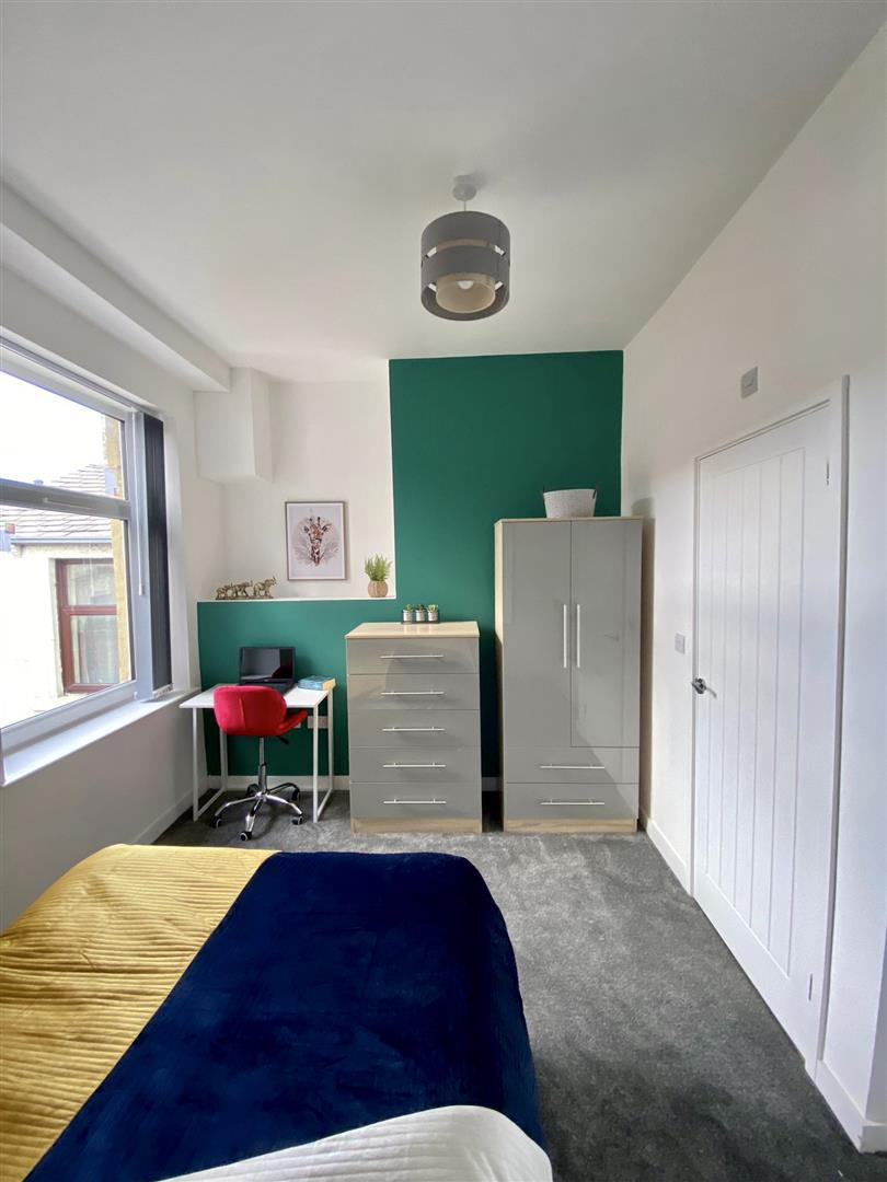 1 bed house share to rent in Fairview Road, Burnley 5