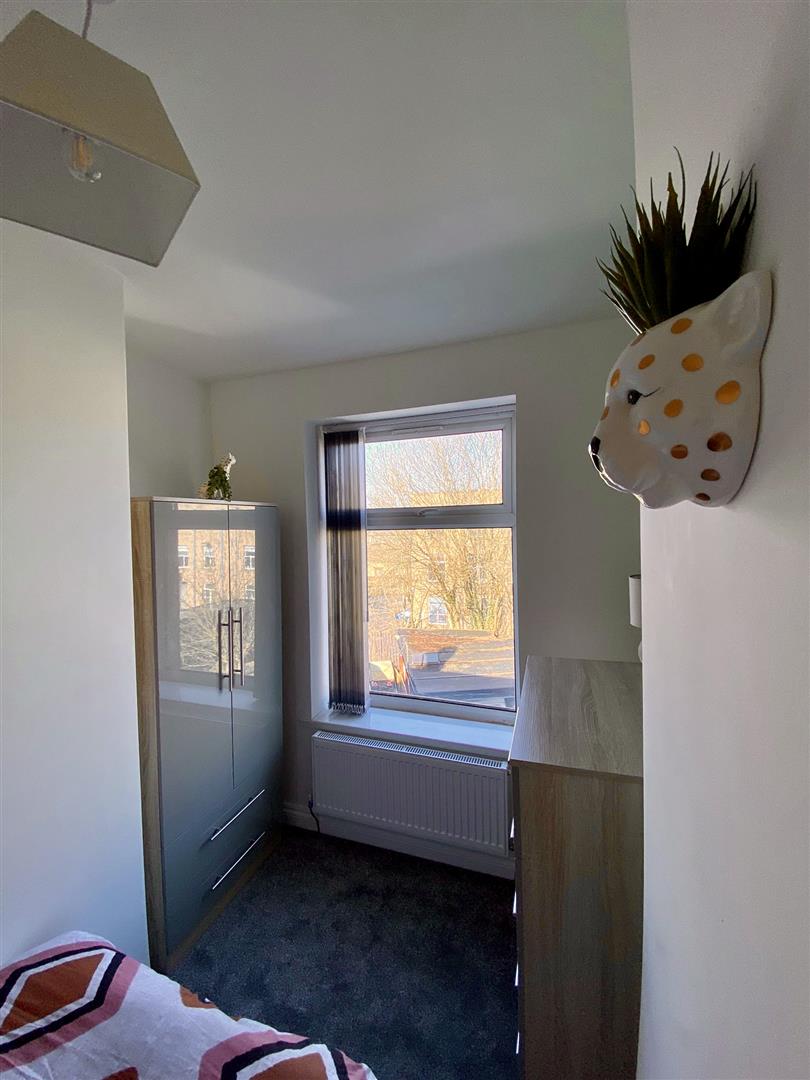 1 bed house share to rent in Burnley Road, Colne 2