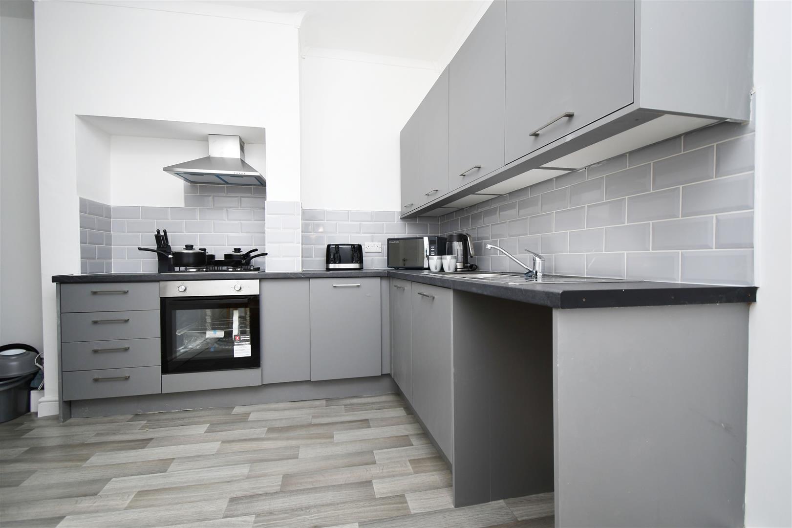 1 bed house share to rent in Linden Street, Burnley  - Property Image 3