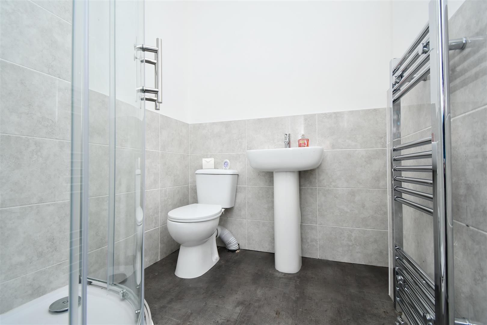 1 bed house share to rent in Linden Street, Burnley  - Property Image 1