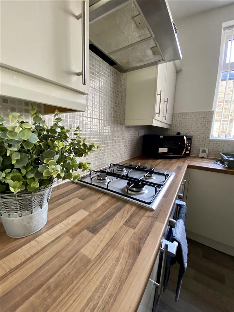 1 bed house share to rent in Woodbine Road, Burnley 4