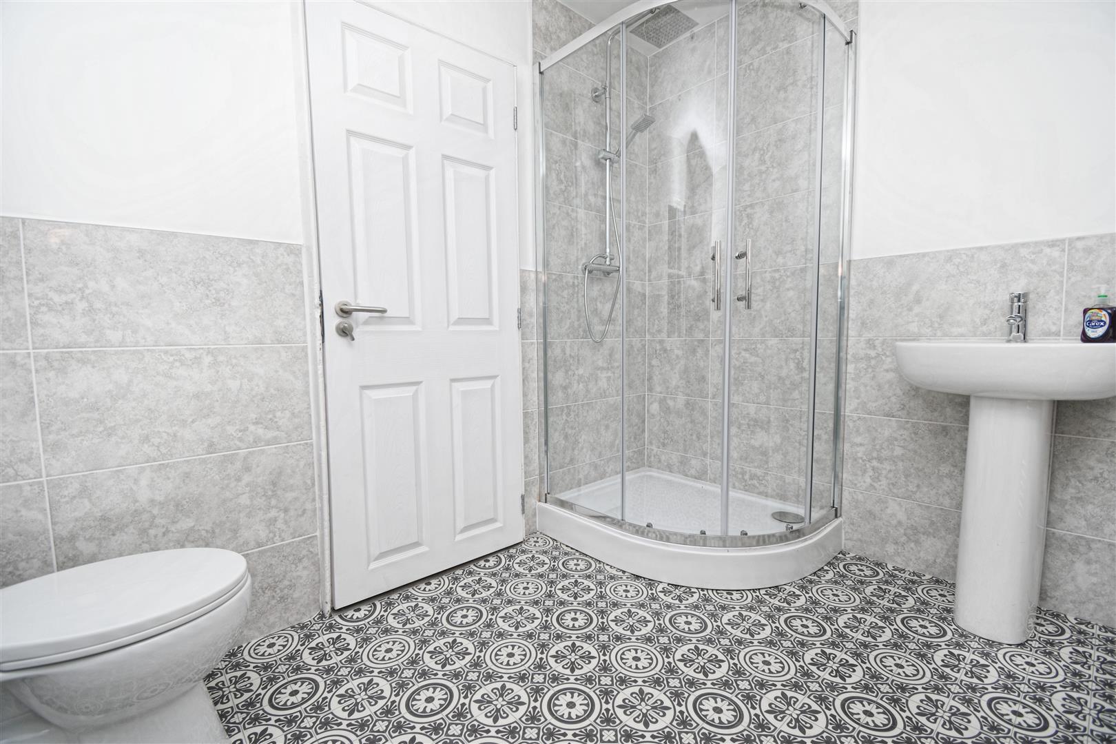 1 bed house share to rent in St. Matthew Street, Burnley - Property Image 1
