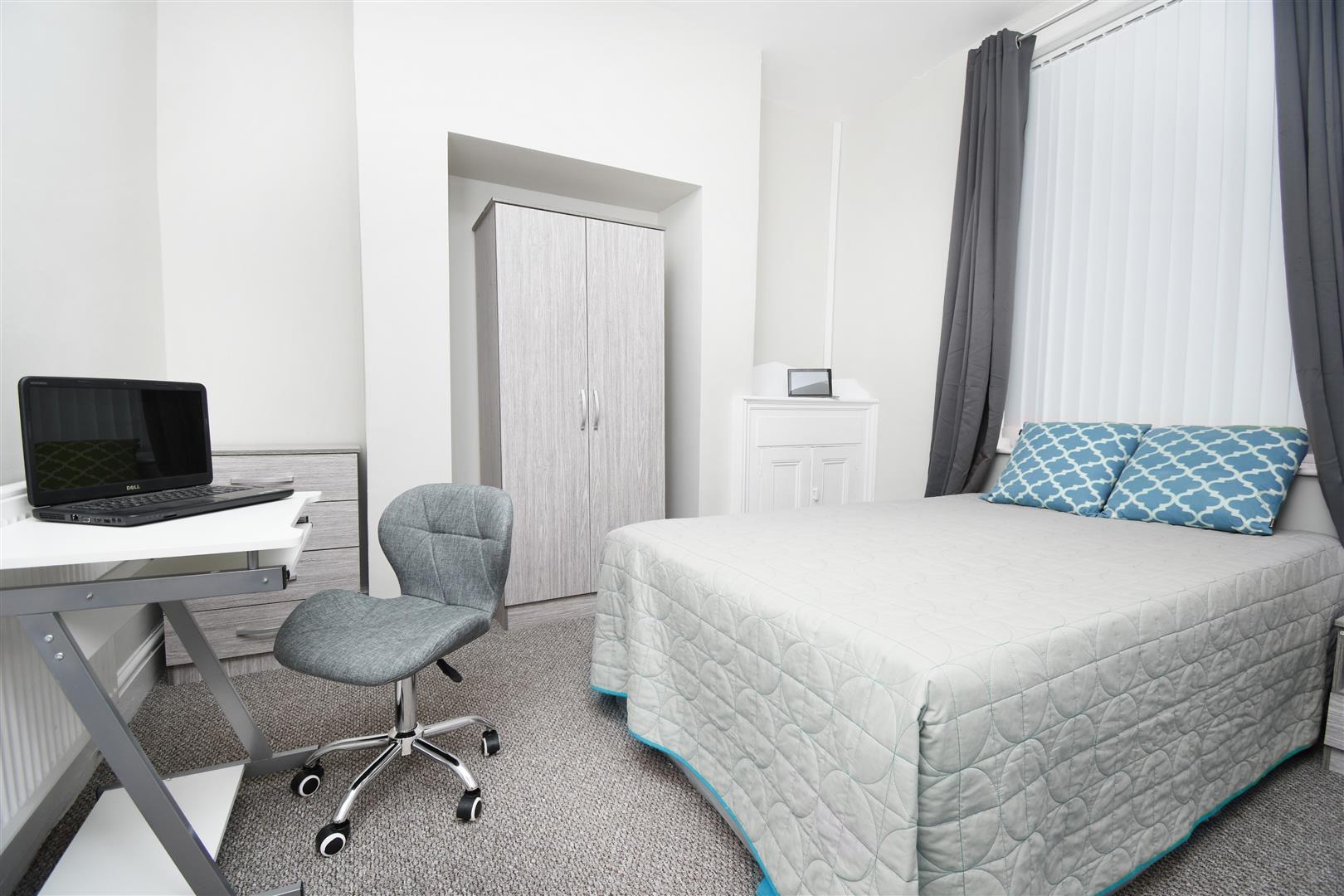 1 bed house share to rent in Berry Street, Burnley - Property Image 1