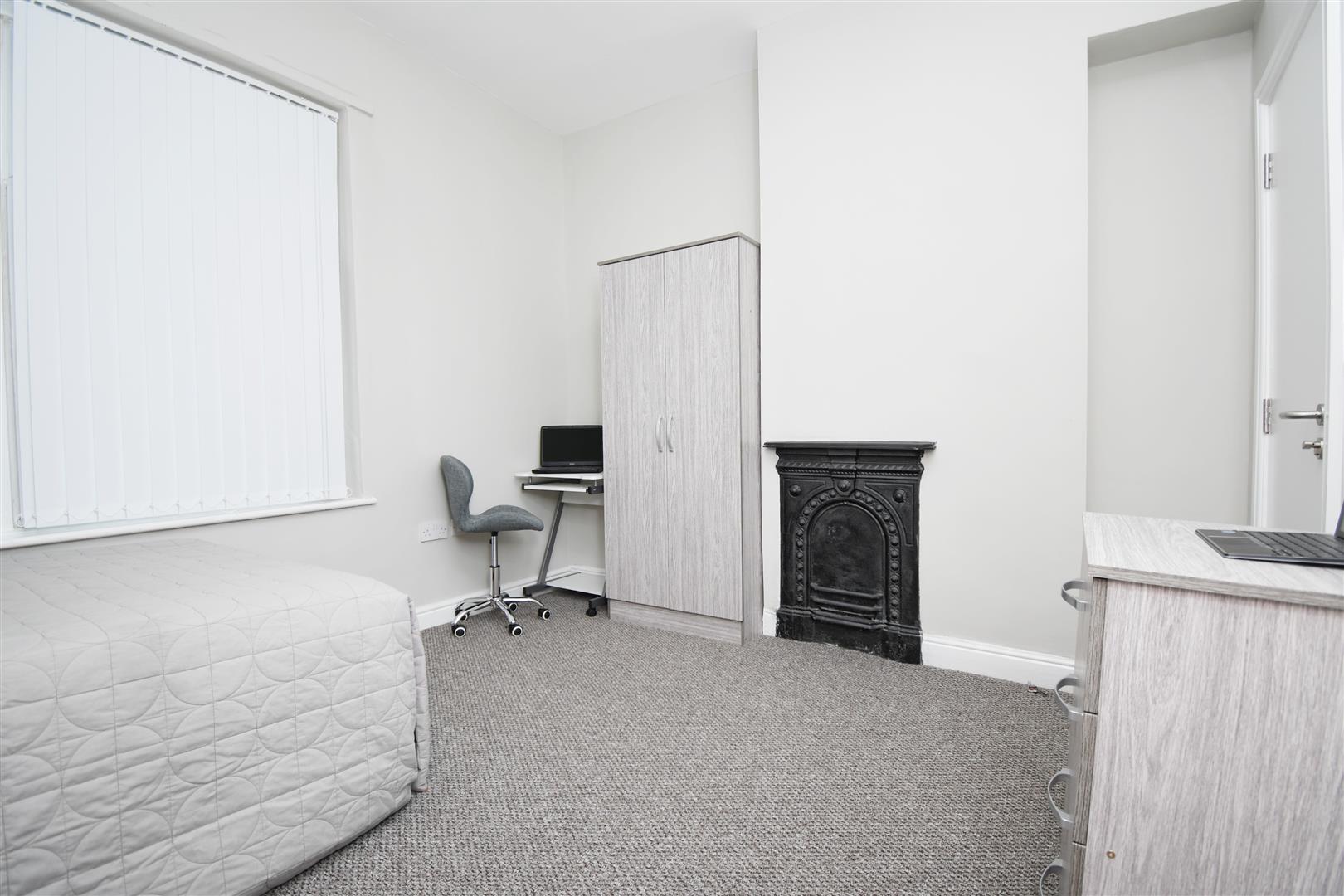 1 bed house share to rent in Berry Street, Burnley  - Property Image 6