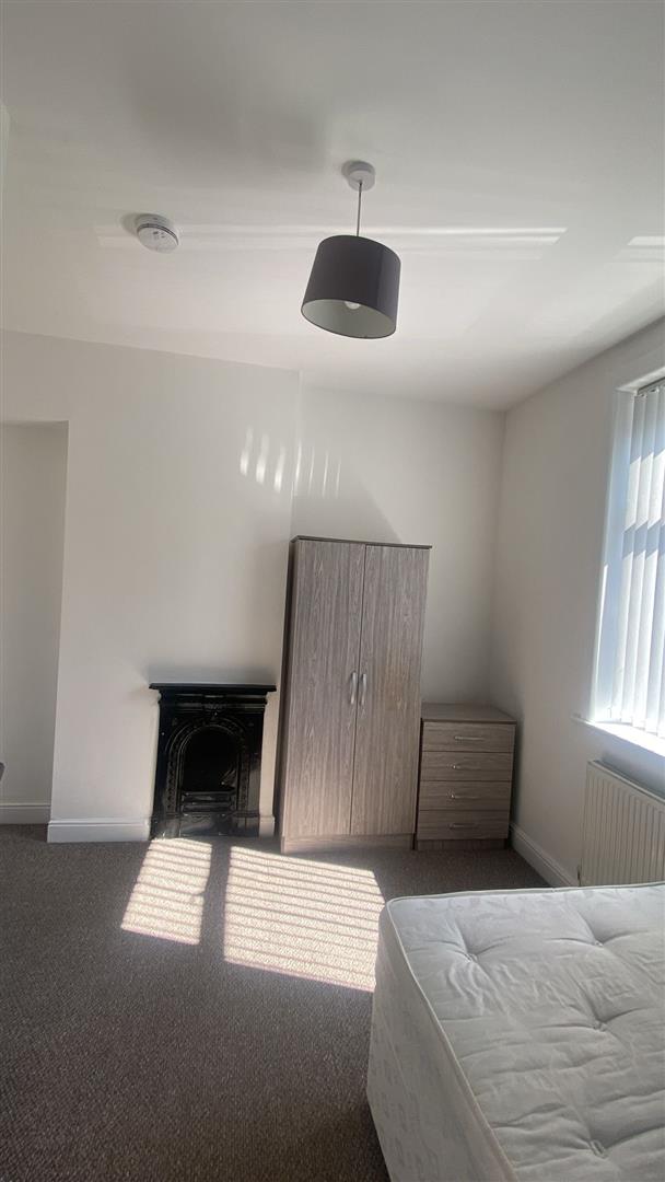 1 bed house share to rent in Berry Street, Burnley  - Property Image 8