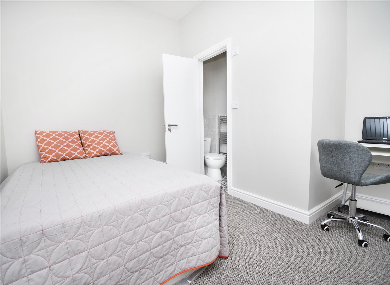 1 bed house share to rent in Berry Street, Burnley  - Property Image 1