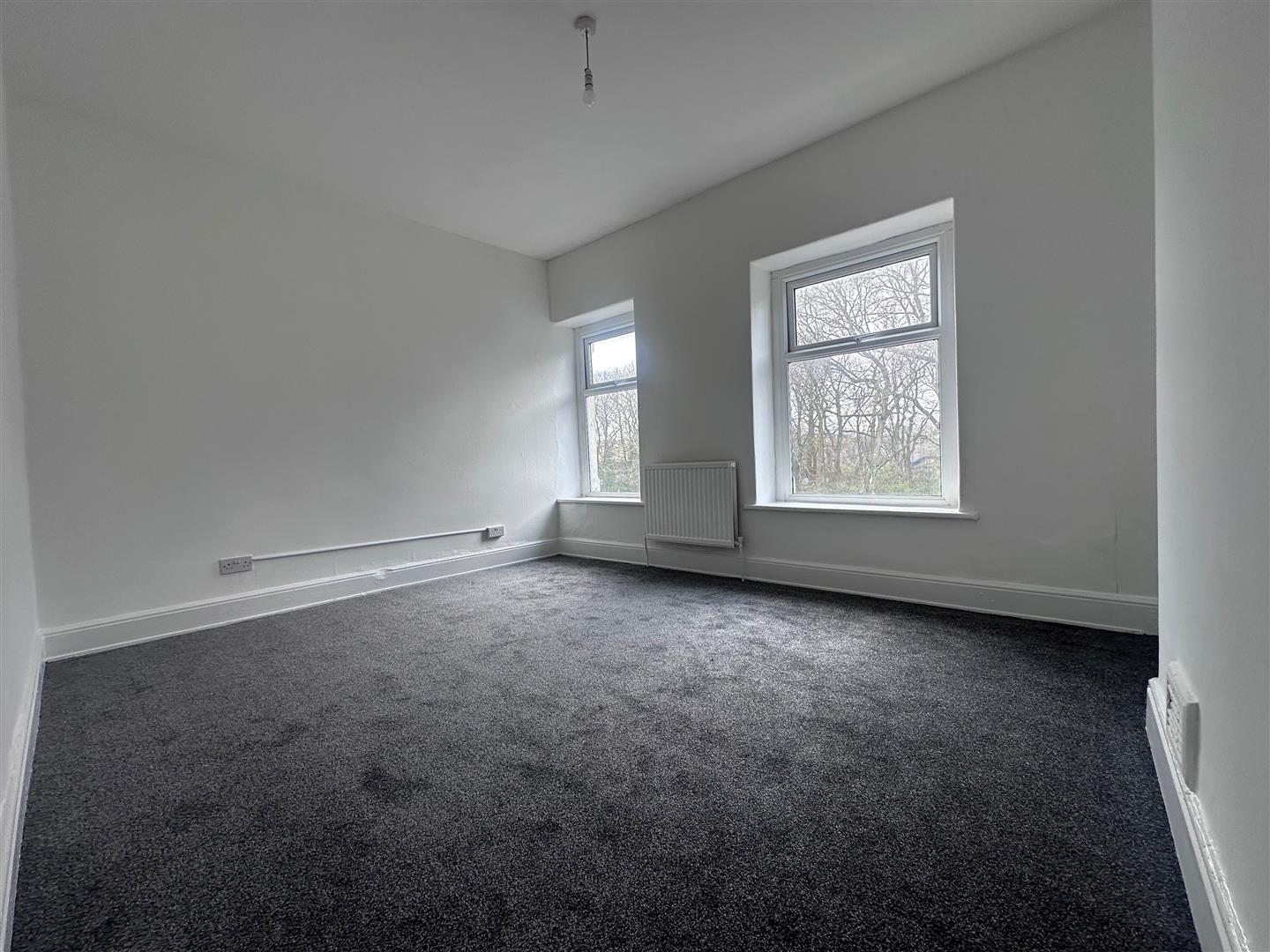 2 bed terraced house for sale in Burnley Road, Burnley 5