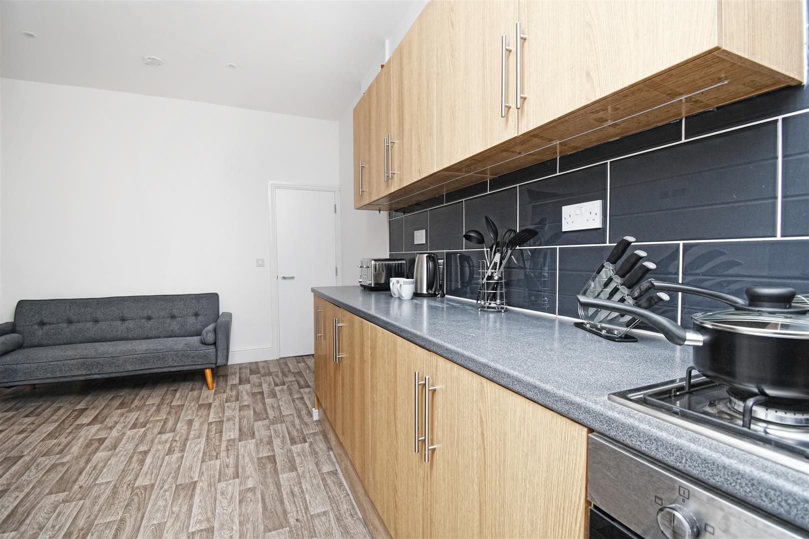 1 bed house share to rent in Nairne Street, Burnley 11