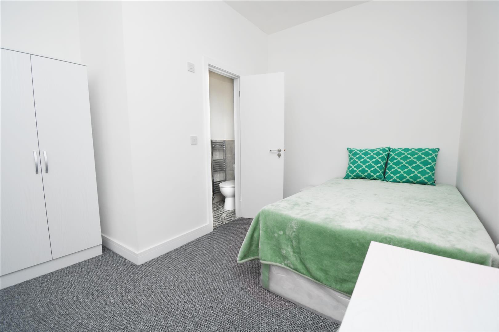 1 bed house share to rent in Berry Street, Burnley  - Property Image 1