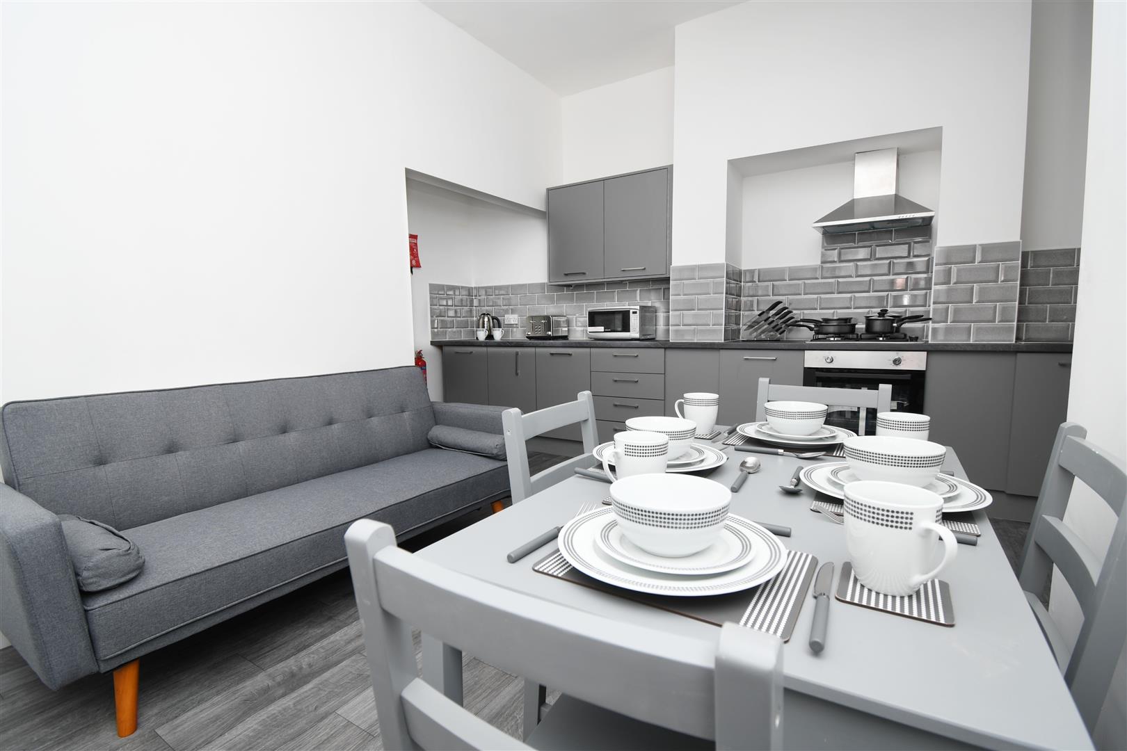 1 bed house share to rent in Berry Street, Burnley  - Property Image 8