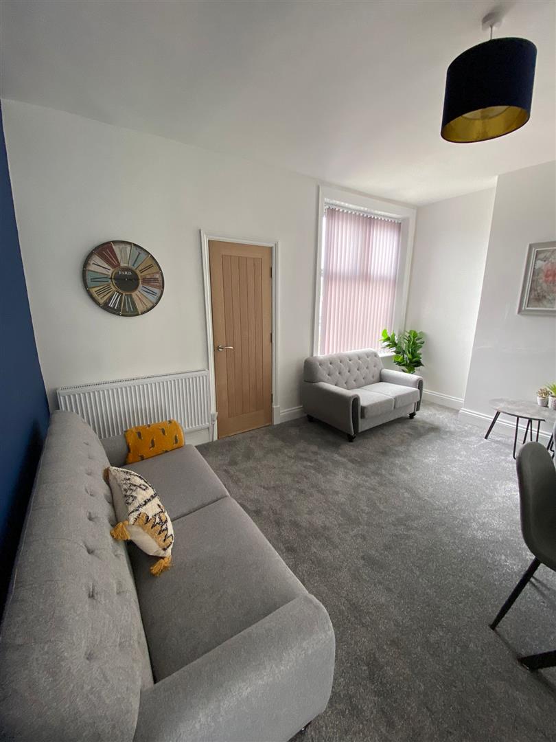 1 bed house to rent in Coal Clough Lane, Burnley  - Property Image 9