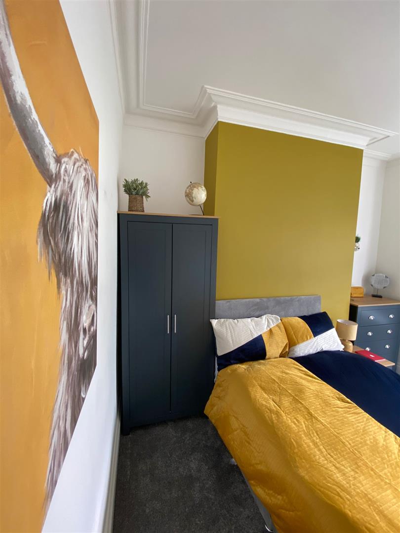 1 bed house to rent in Coal Clough Lane, Burnley - Property Image 1