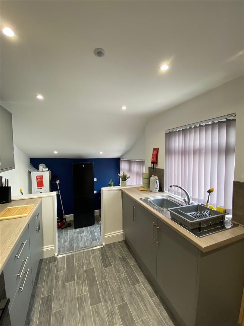 1 bed house to rent in Coal Clough Lane, Burnley  - Property Image 13