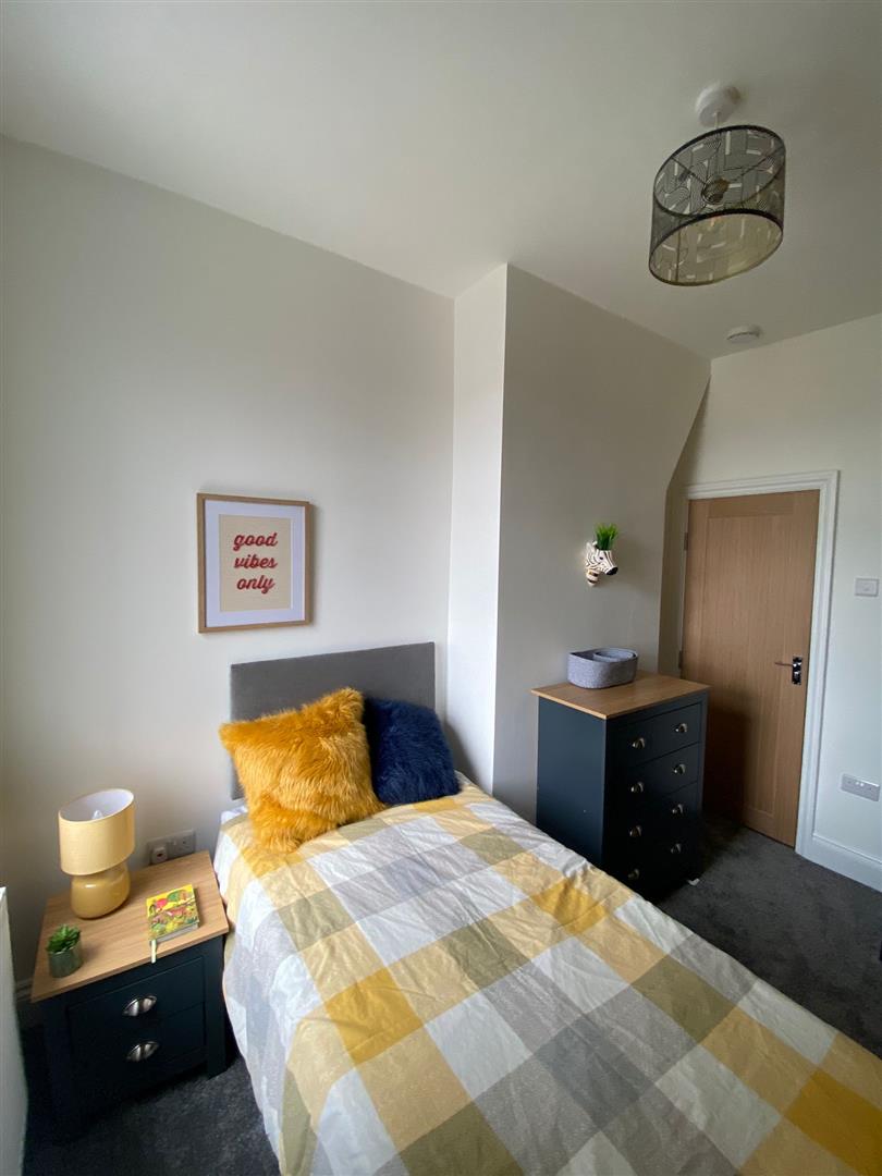 1 bed house to rent in Coal Clough Lane, Burnley  - Property Image 2