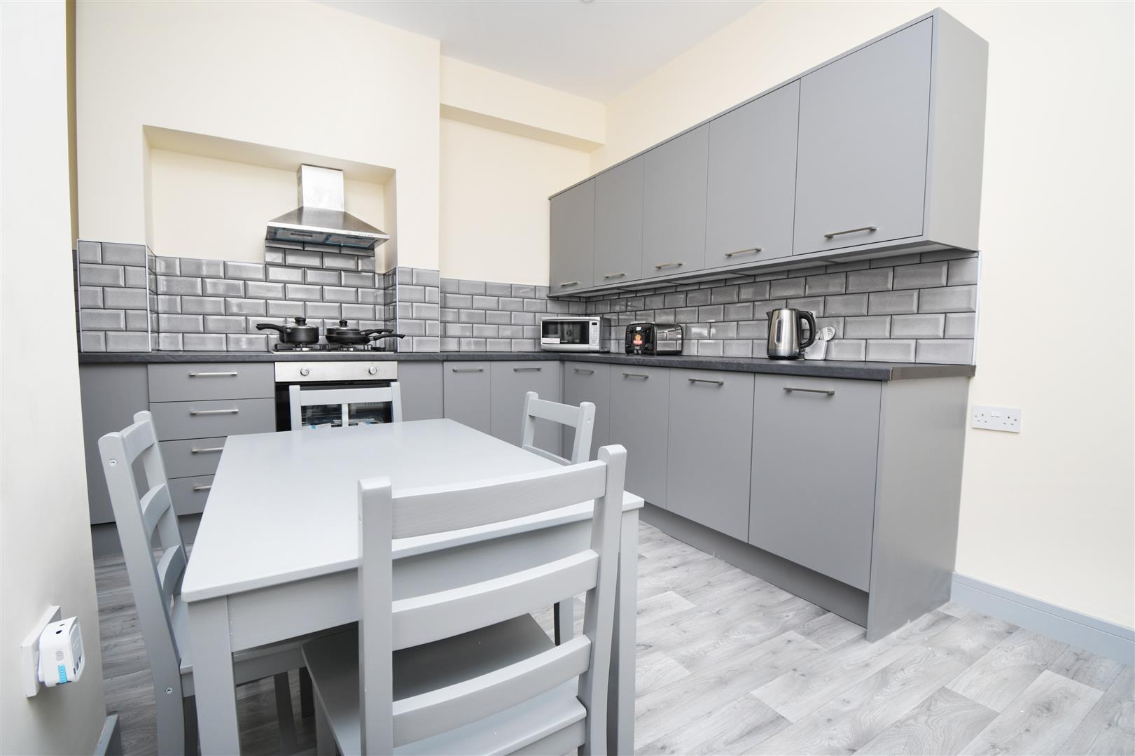 1 bed house share to rent in Renshaw Street, Burnley  - Property Image 2