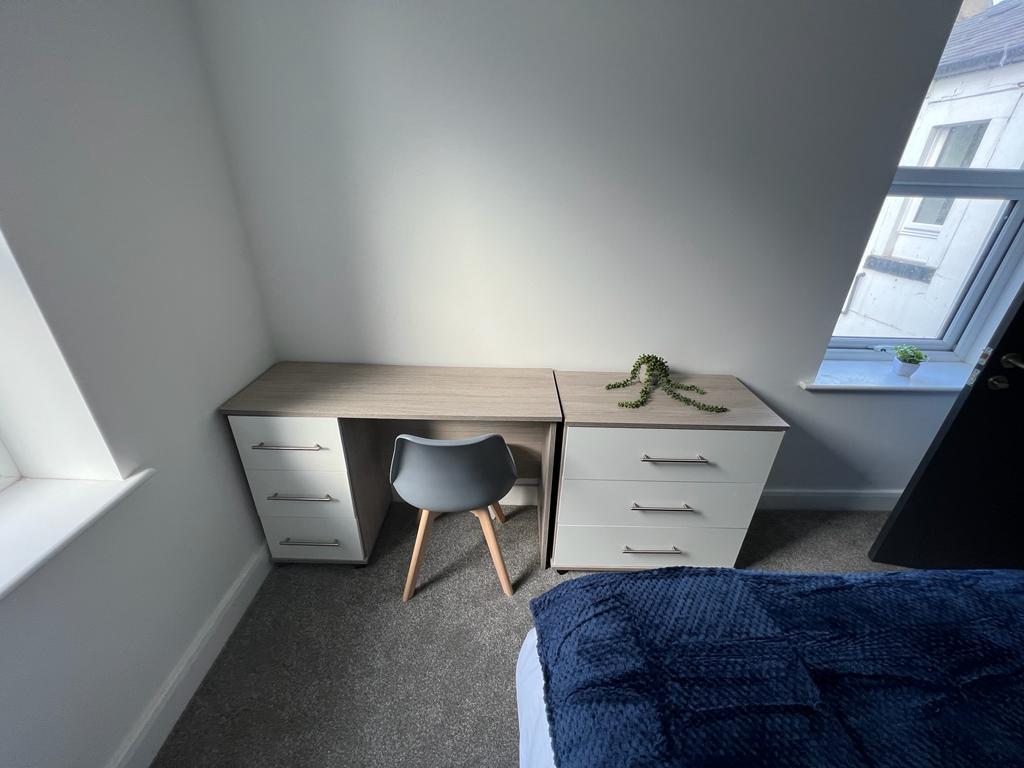 1 bed house share to rent in Church Street, Burnley  - Property Image 15