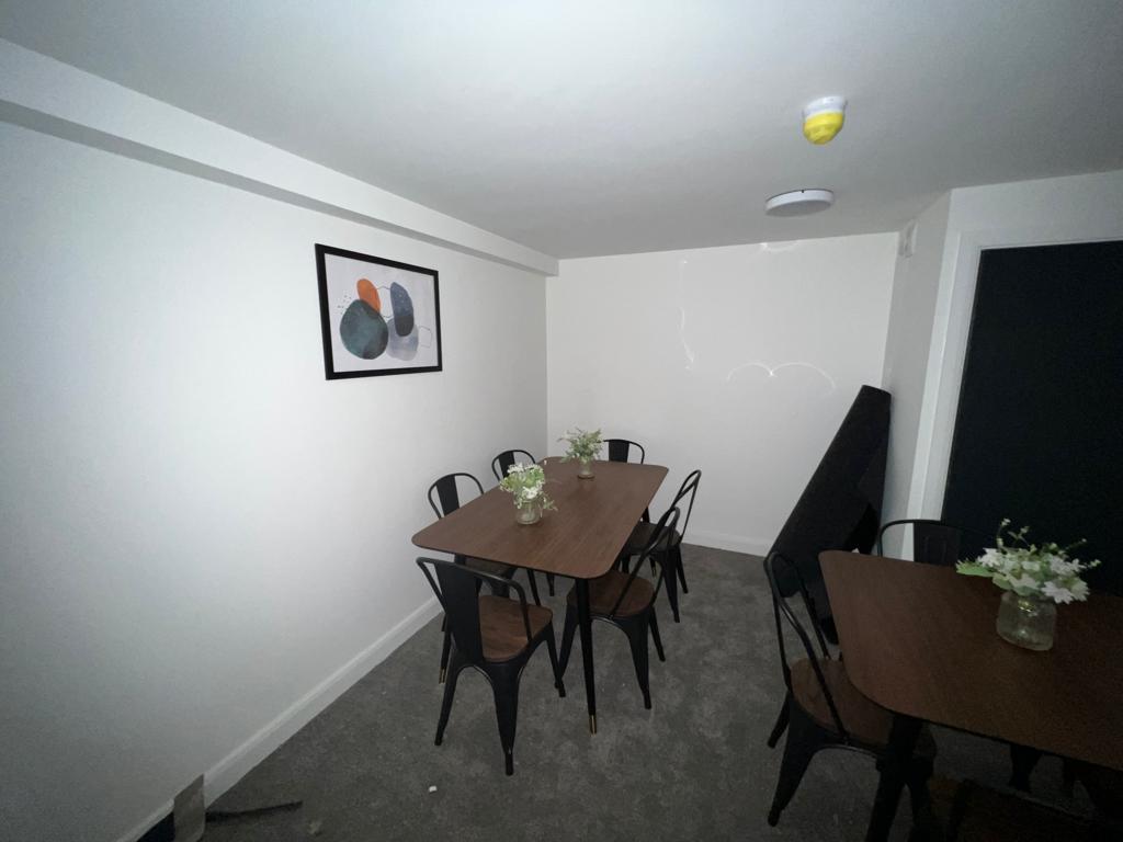 1 bed house share to rent in Church Street, Burnley  - Property Image 1