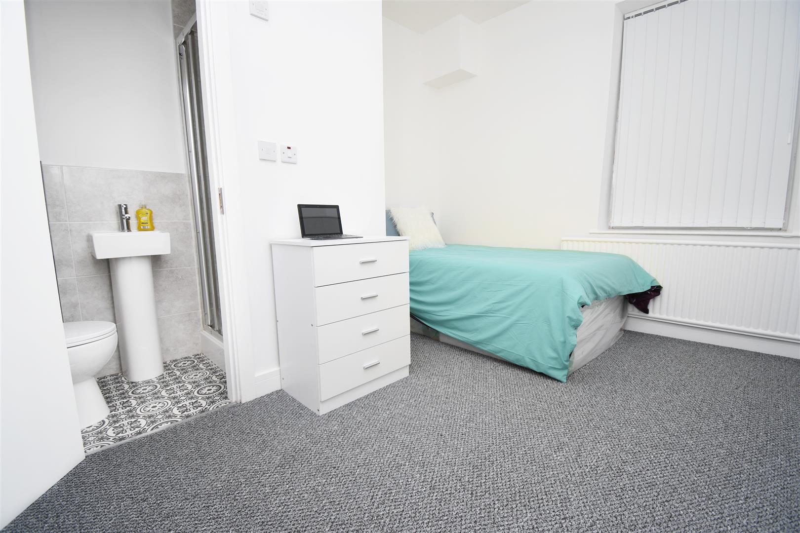 1 bed house share to rent in Fir Street, Burnley  - Property Image 25