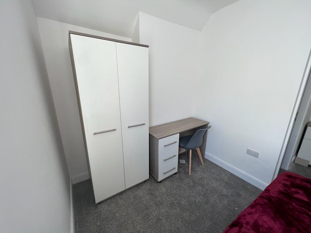 1 bed house share to rent in Church Street, Burnley  - Property Image 18