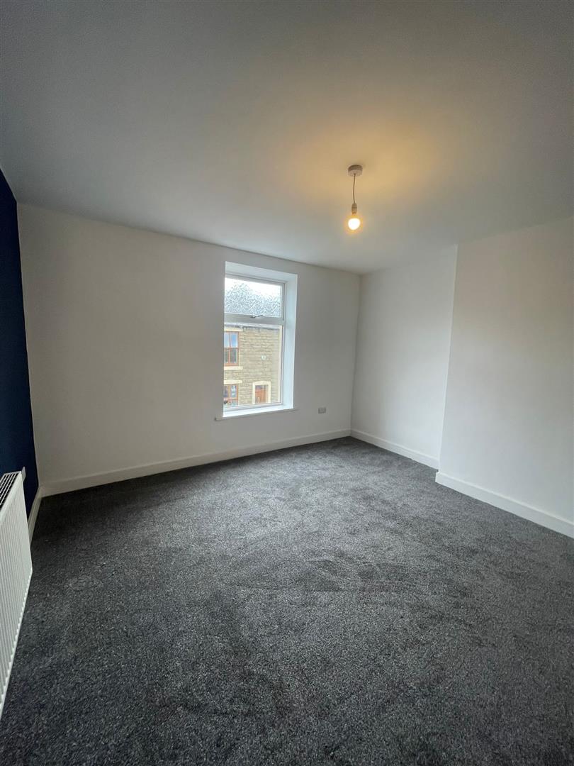 2 bed house to rent in Manor Street, Accrington  - Property Image 8