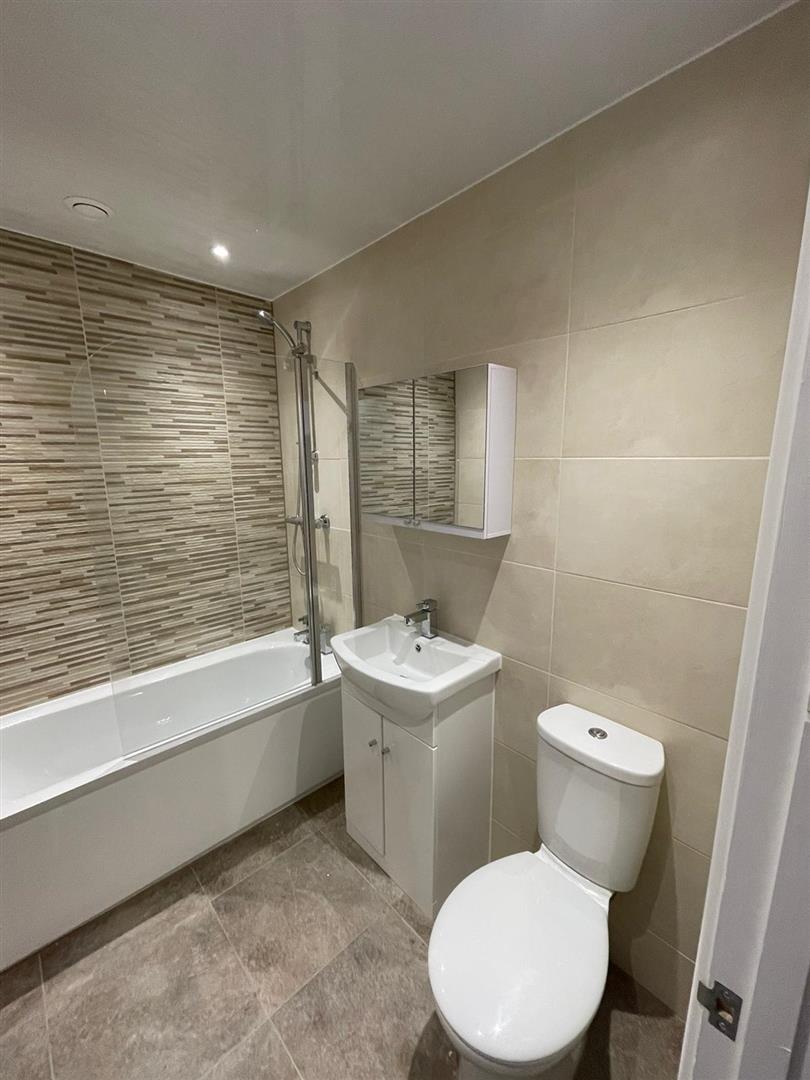2 bed terraced house to rent in Grange Street, Burnley  - Property Image 11
