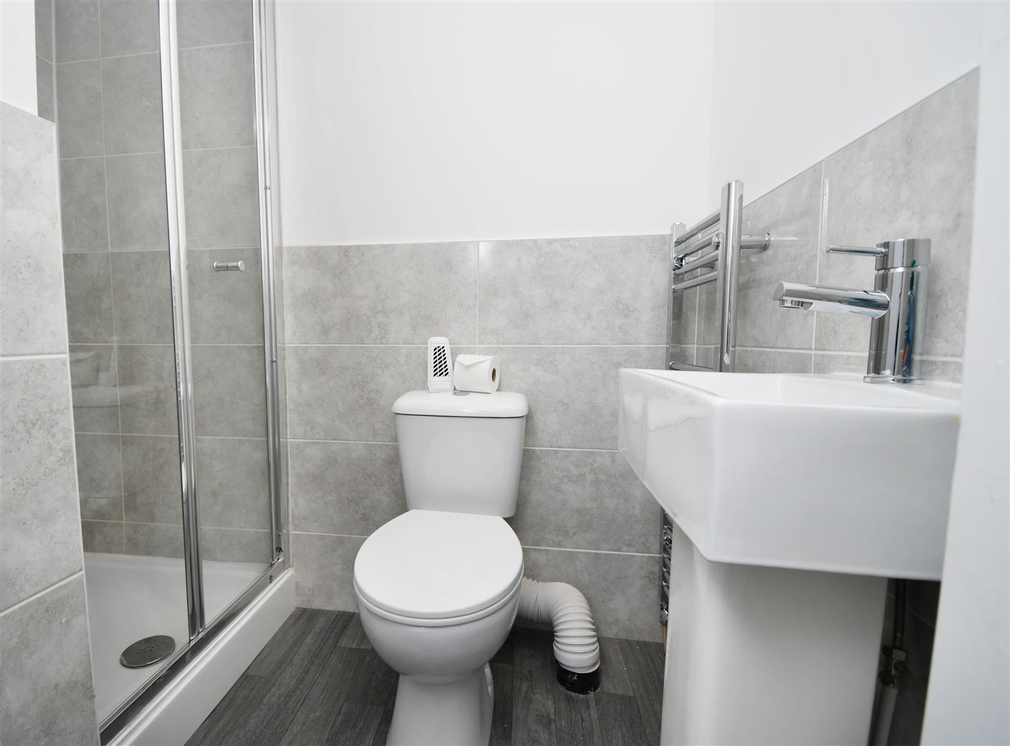 1 bed house share to rent in Queensberry Road, Burnley  - Property Image 12