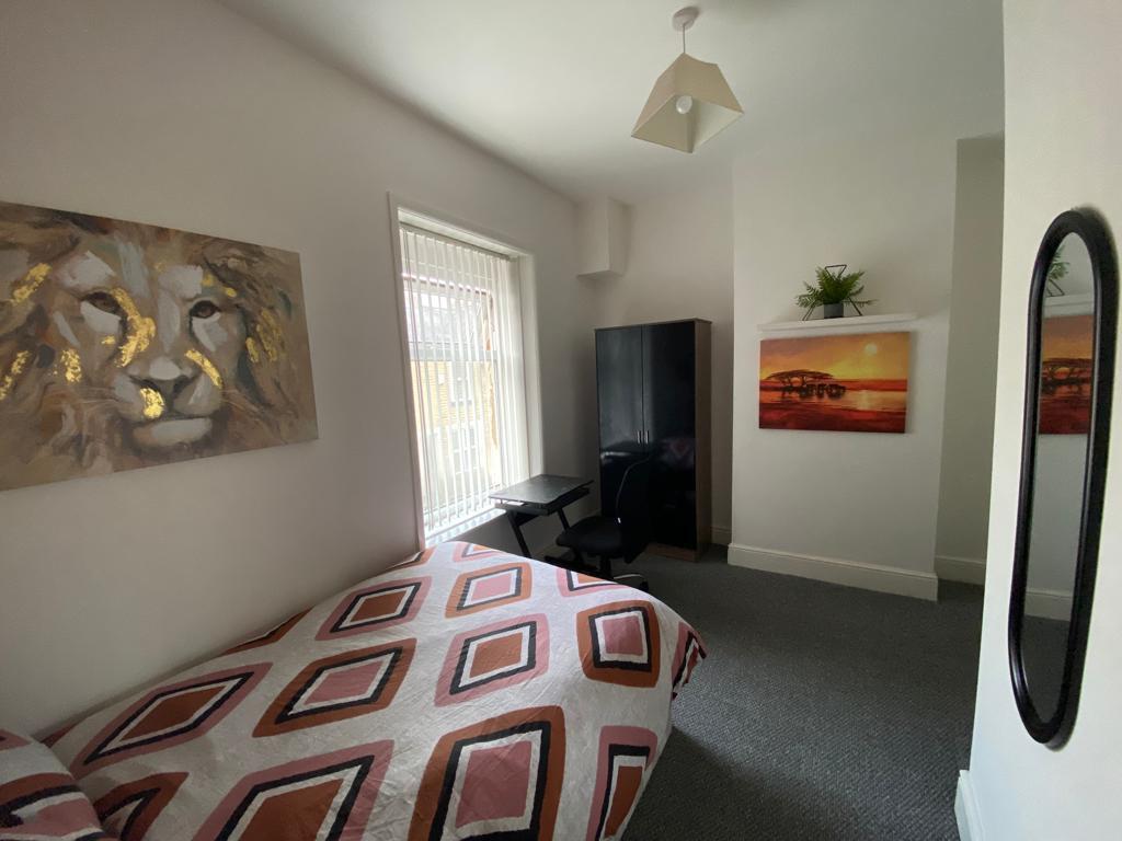 4 bed terraced house for sale in Albert Street, Burnley  - Property Image 7