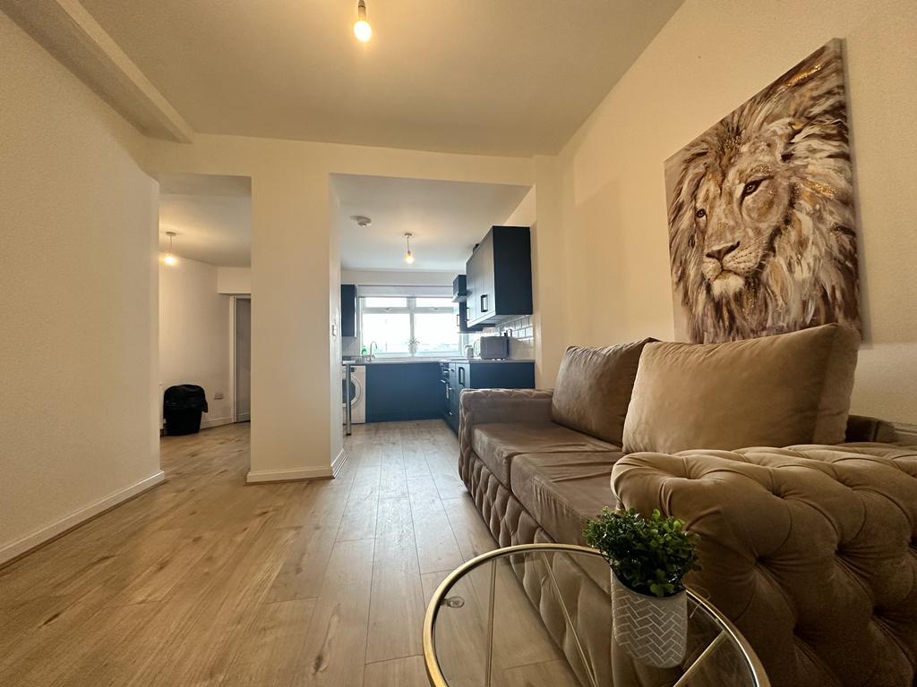 1 bed house share to rent in Brunshaw Road, Burnley 1