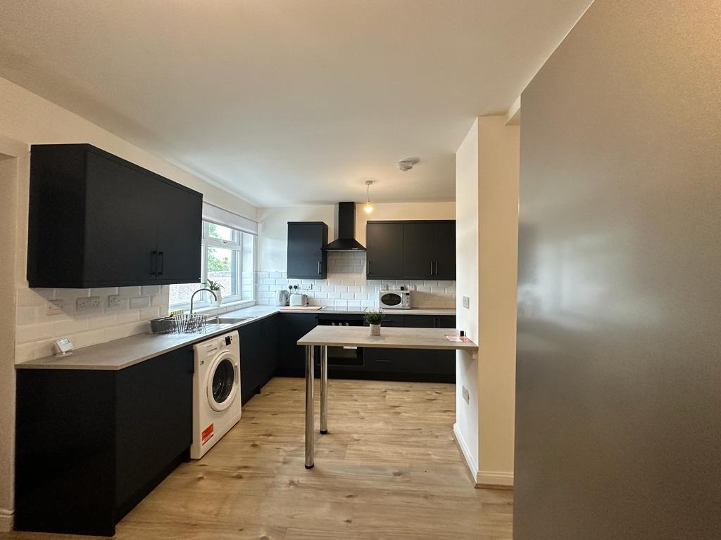 1 bed house share to rent in Brunshaw Road, Burnley 4