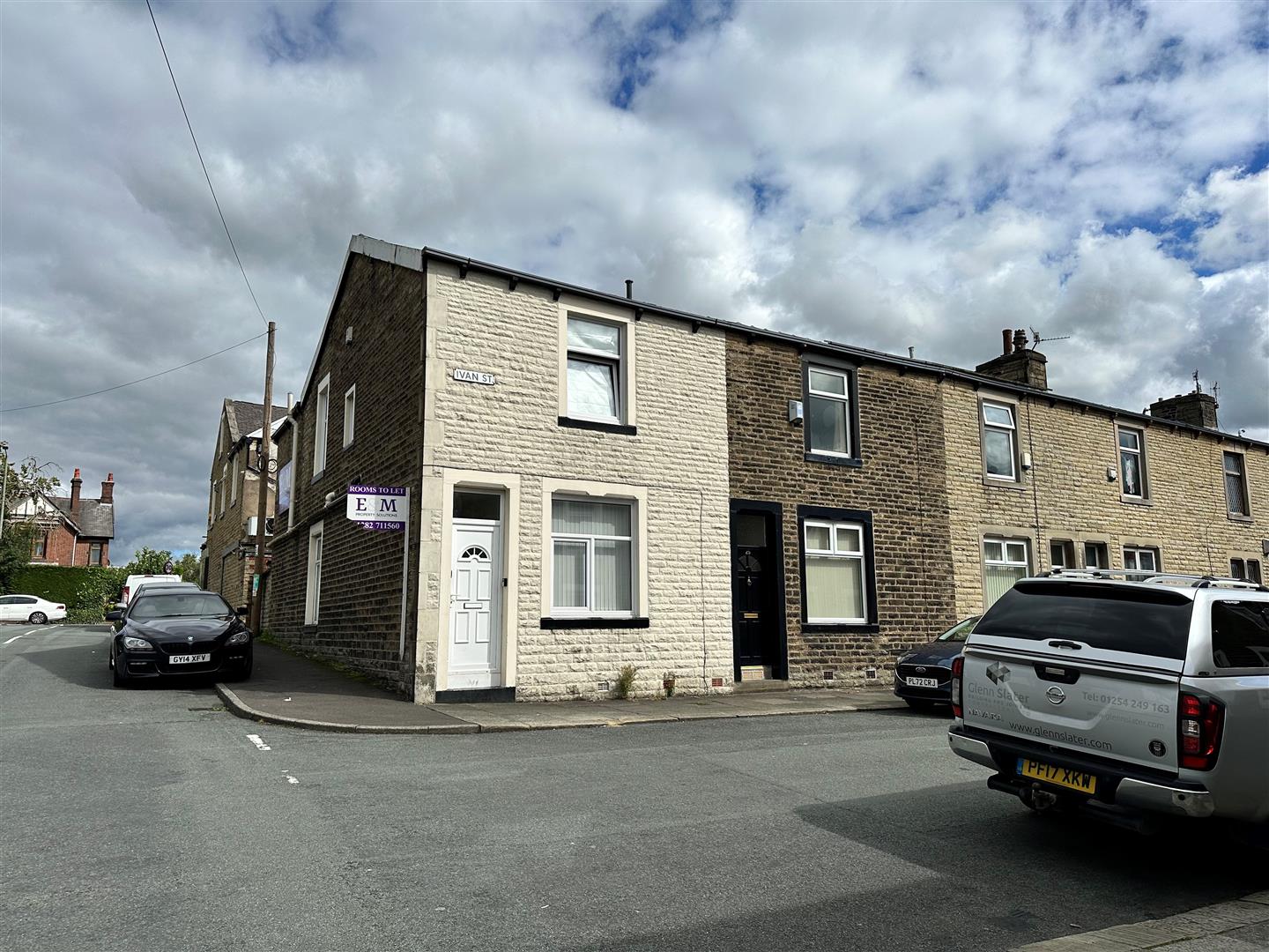 5 bed end of terrace house for sale in Ivan Street, Burnley - Property Image 1