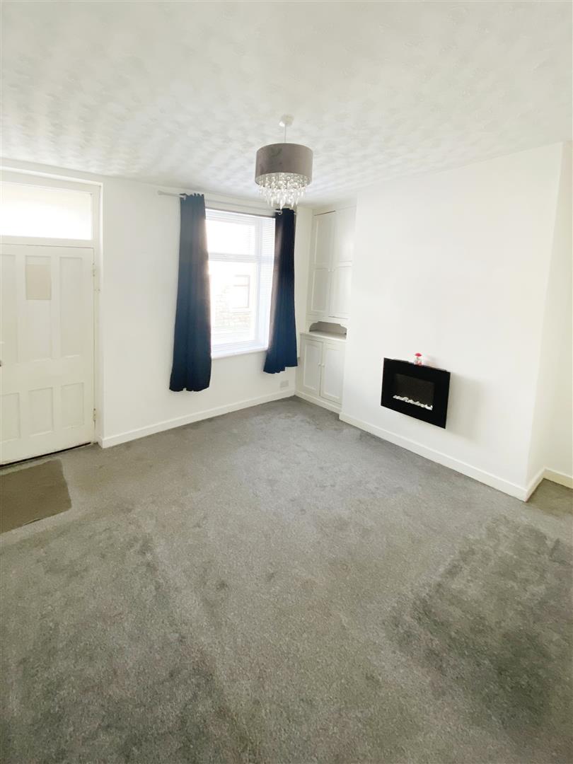 2 bed terraced house to rent in Ingham Street, Padiham  - Property Image 1