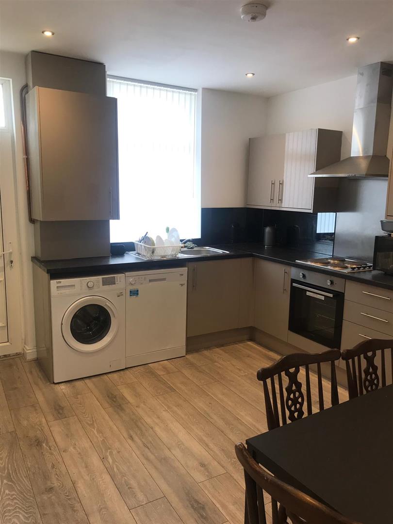 3 bed terraced house for sale in Heath Street, Burnley 1