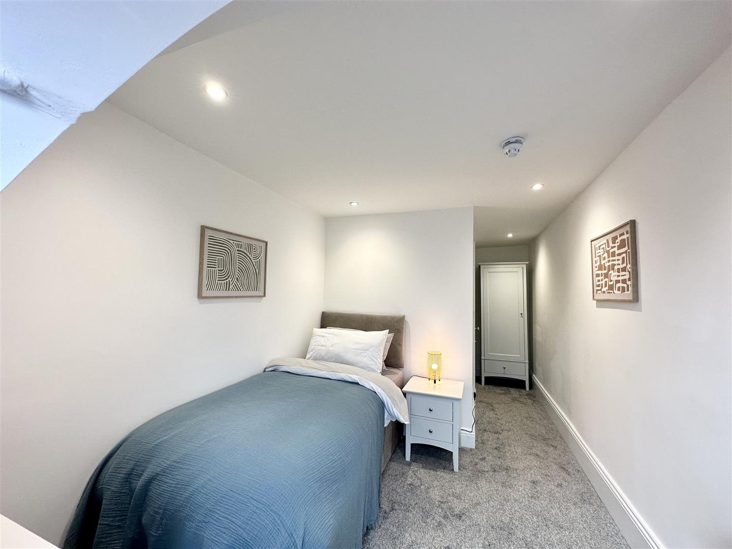 1 bed house share to rent in Bank Parade, Burnley 5