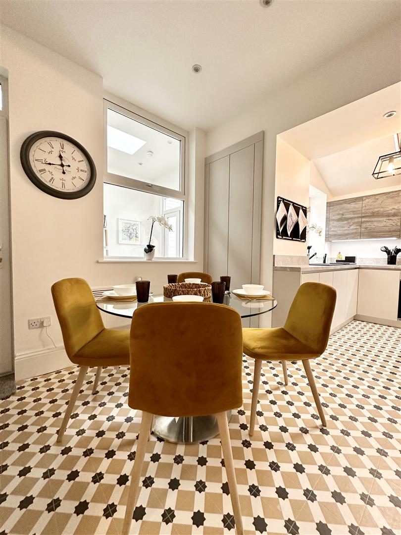 1 bed house share to rent in Bank Parade, Burnley 11