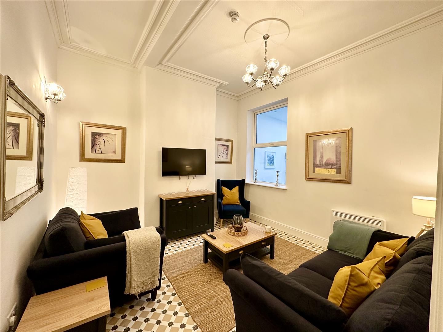 1 bed house share to rent in Bank Parade, Burnley 8