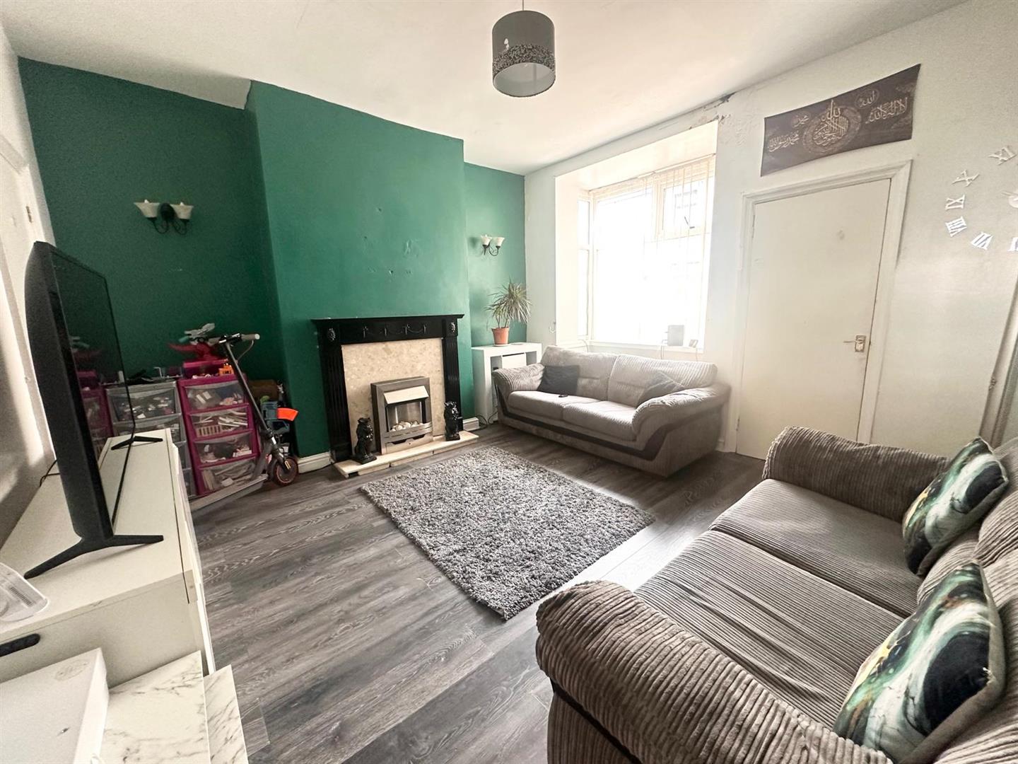 2 bed house for sale in Towneley Street, Burnley  - Property Image 4