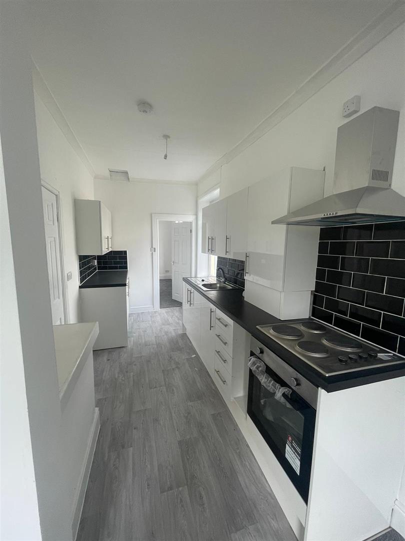 2 bed block of apartments for sale in Thursfield Road, Burnley  - Property Image 2