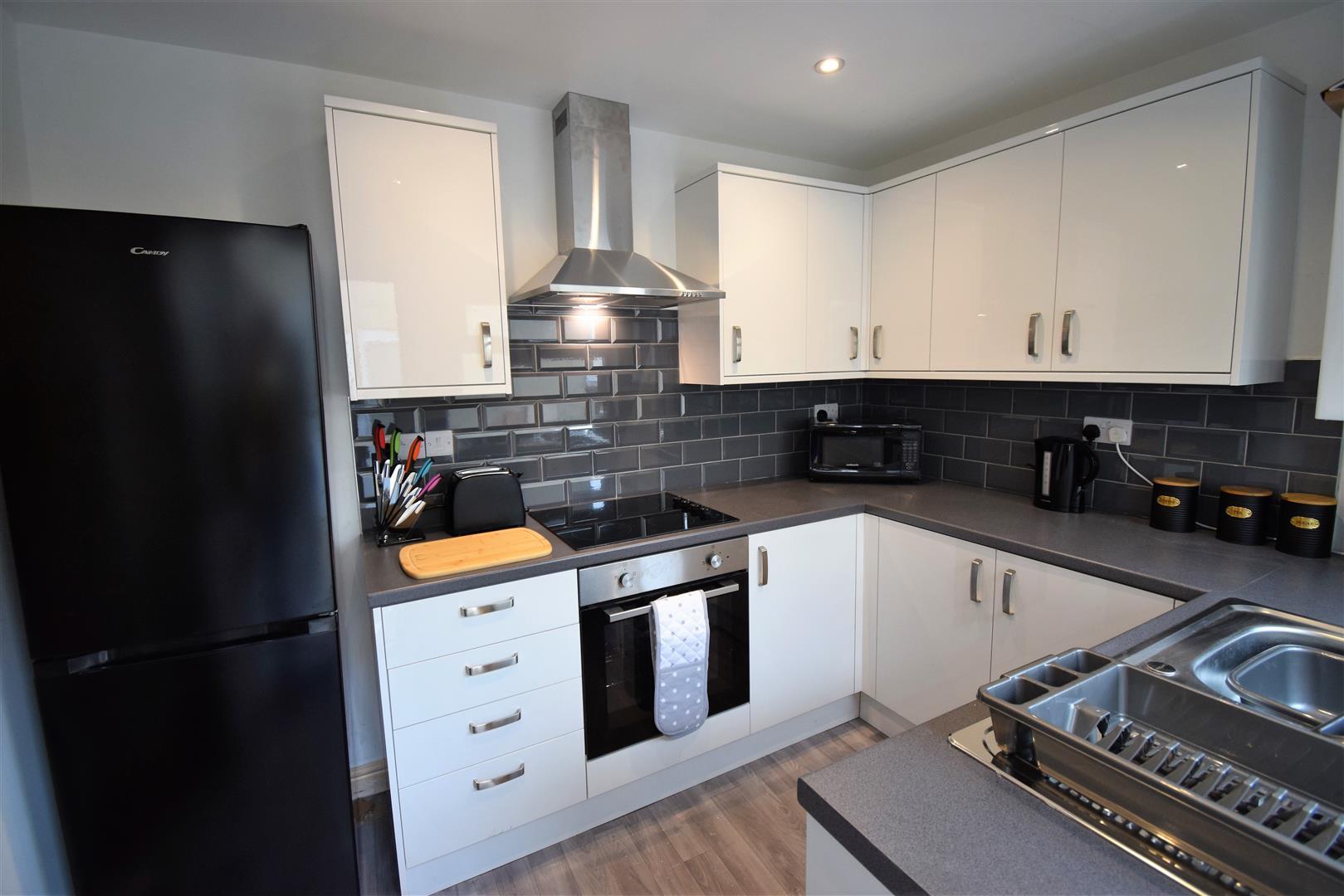 4 bed terraced house for sale in Prestwich Street, Burnley  - Property Image 2