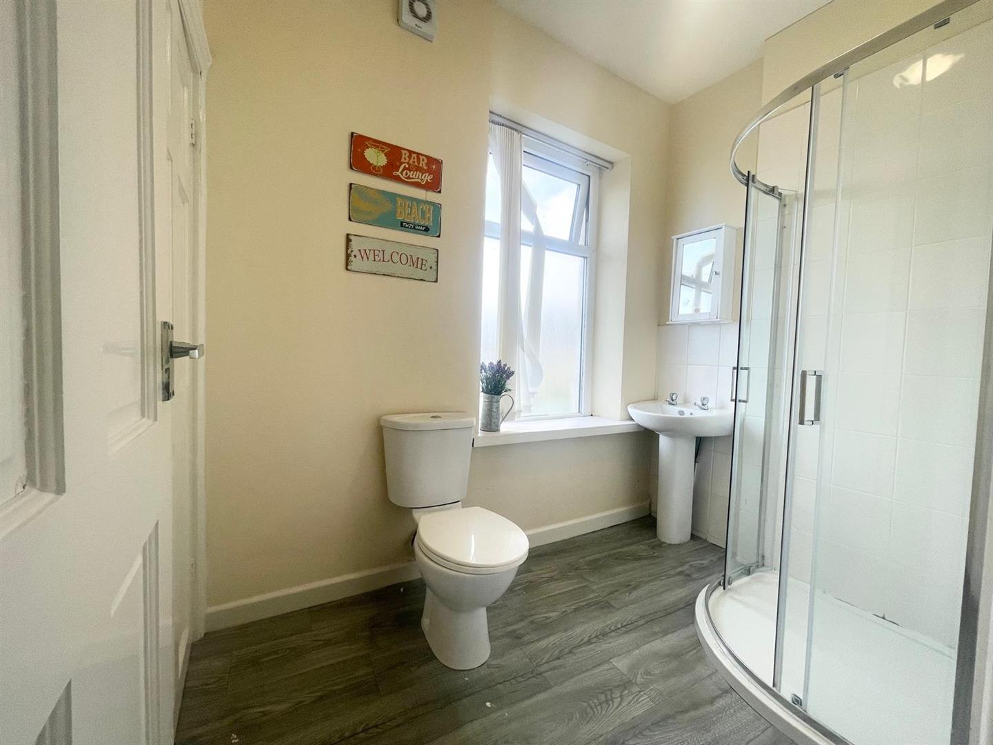 4 bed end of terrace house for sale in Cog Lane, Burnley 6