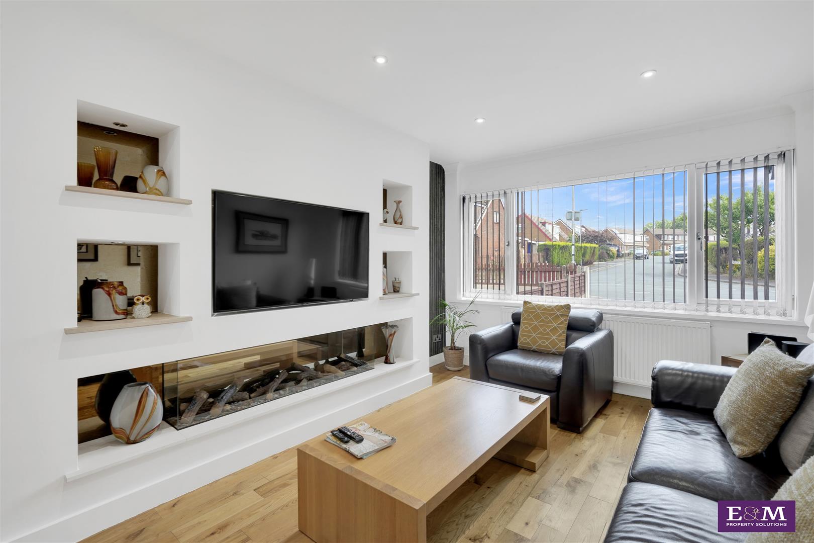 3 bed semi-detached house for sale in Kings Drive, Padiham 1