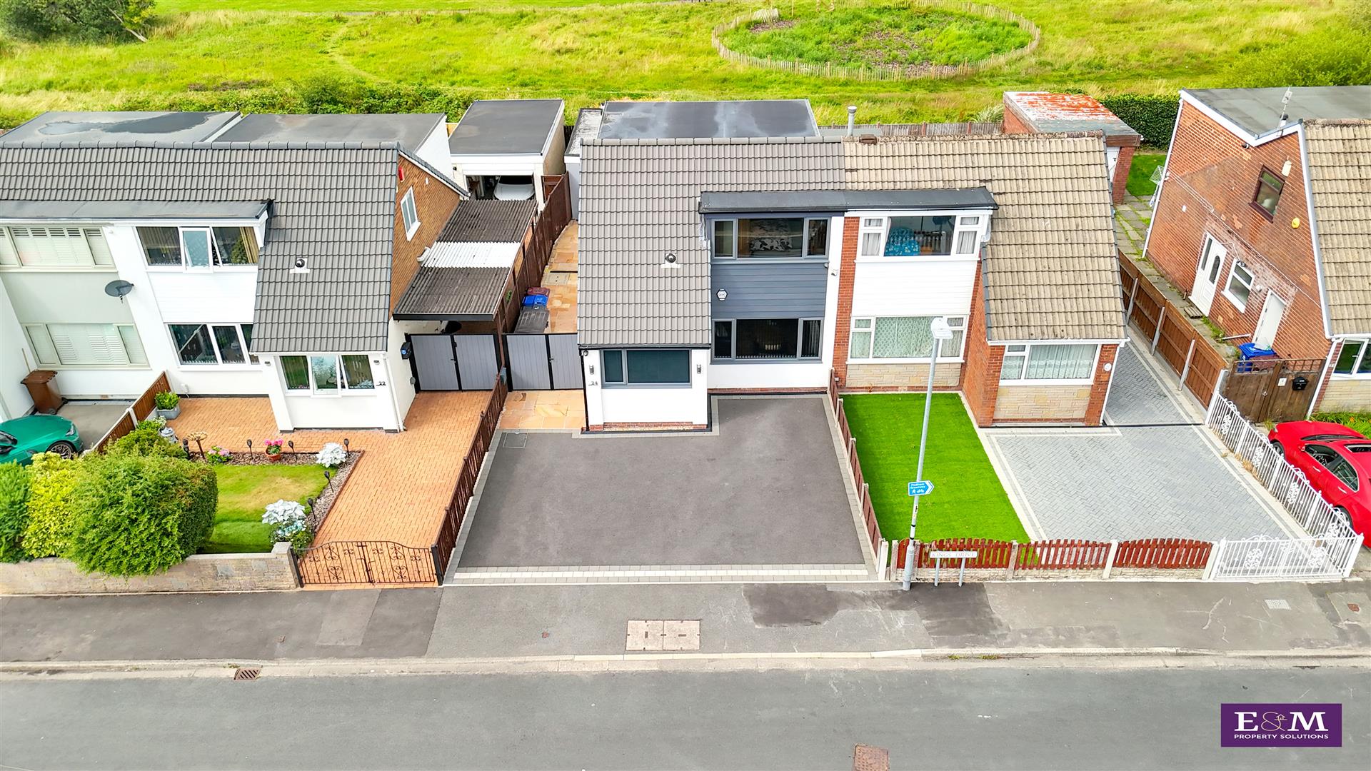 3 bed semi-detached house for sale in Kings Drive, Padiham  - Property Image 36