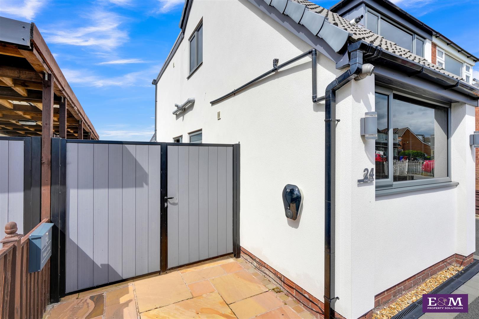 3 bed semi-detached house for sale in Kings Drive, Padiham  - Property Image 27