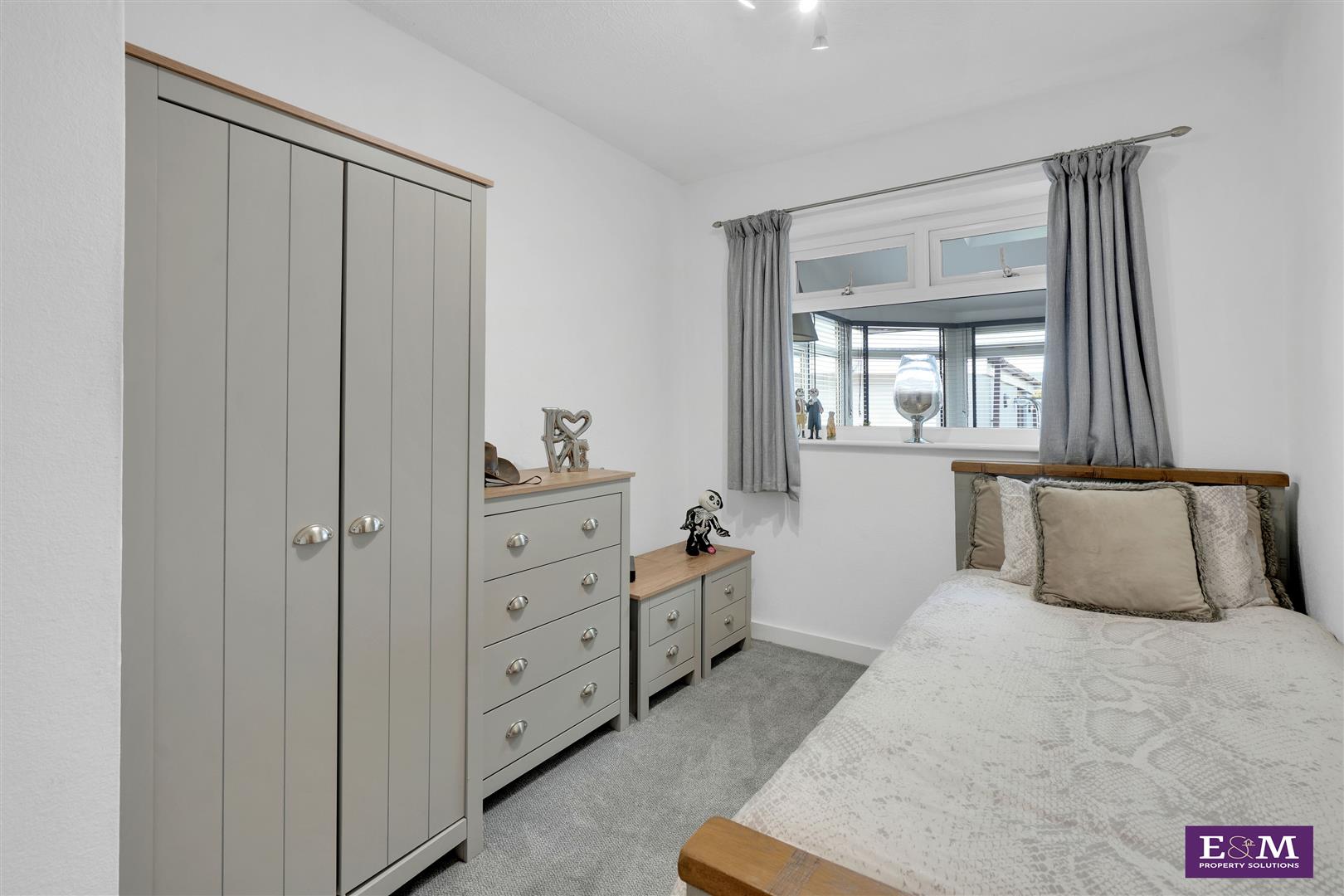 3 bed semi-detached house for sale in Kings Drive, Padiham  - Property Image 7