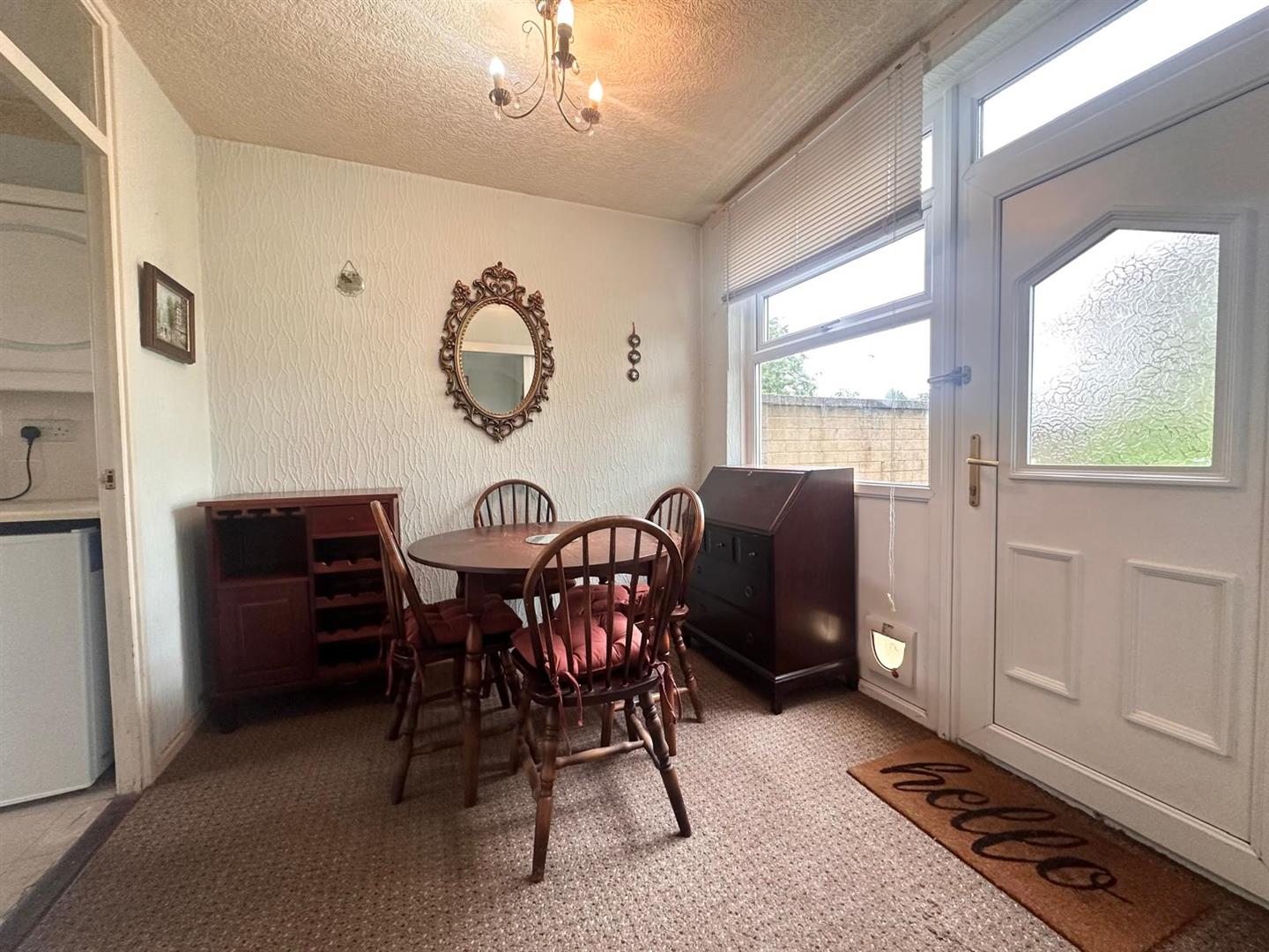 2 bed semi-detached house for sale in Chichester Close, Burnley  - Property Image 6