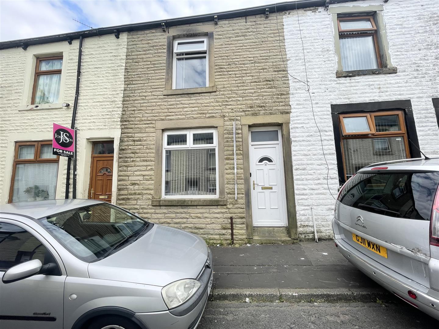 3 bed terraced house for sale in Grange Street, Burnley  - Property Image 1