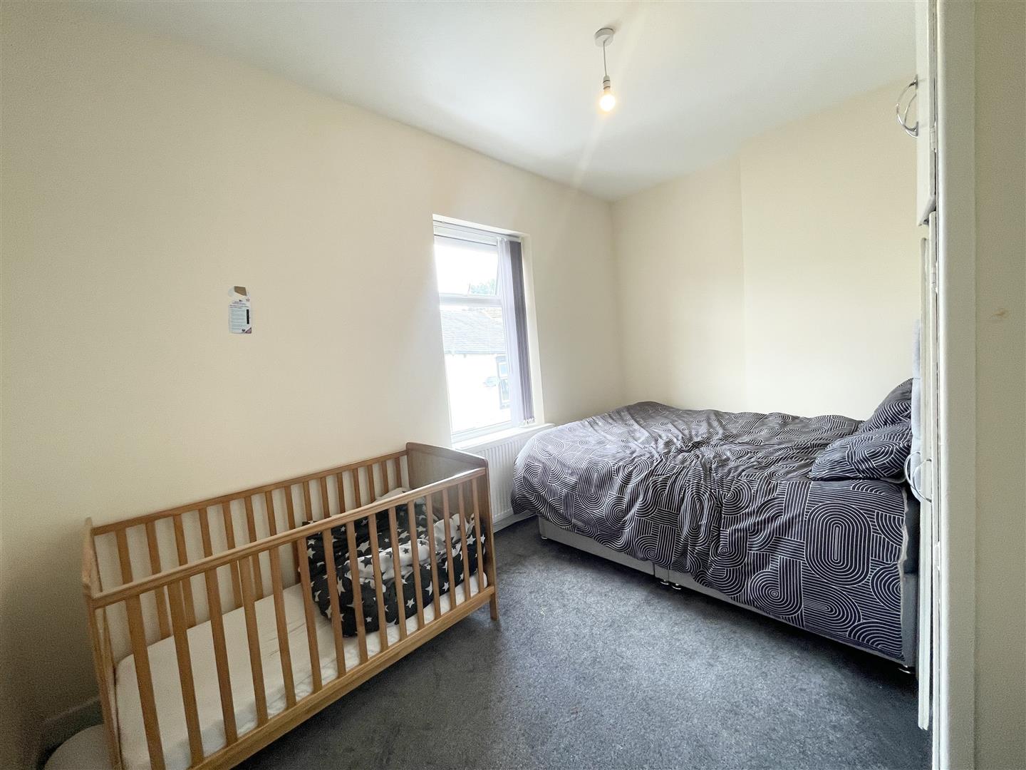 3 bed terraced house for sale in Grange Street, Burnley 5