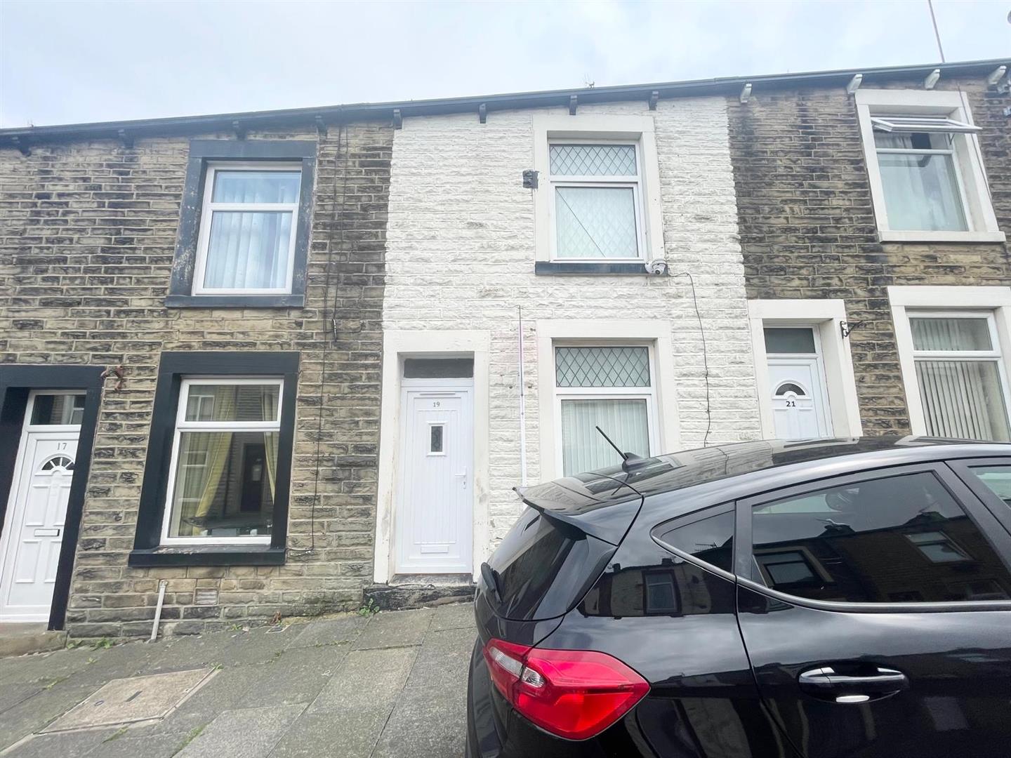 2 bed terraced house to rent in Beech Street, Padiham  - Property Image 1