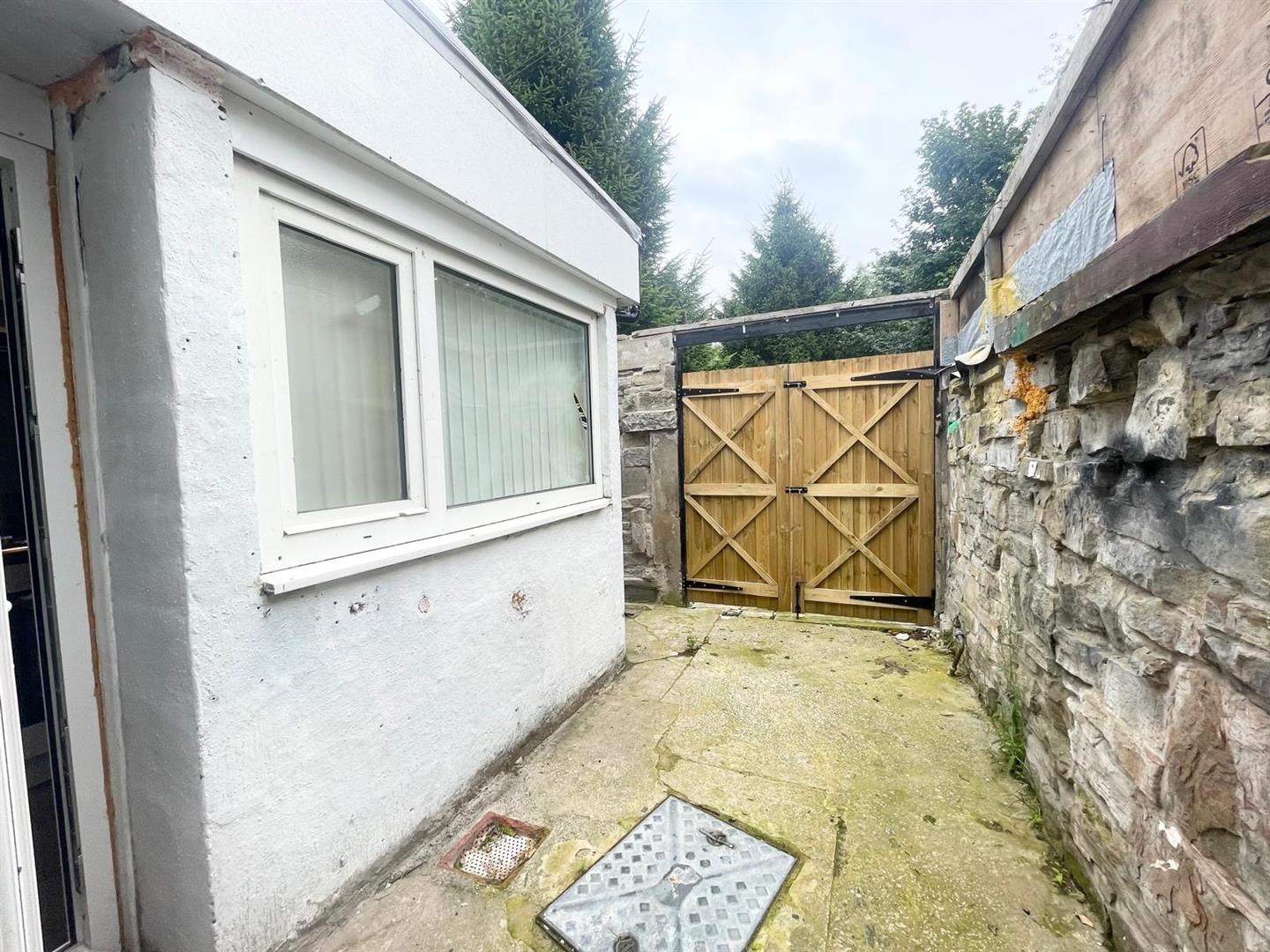 2 bed terraced house for sale in Beech Street, Padiham 9
